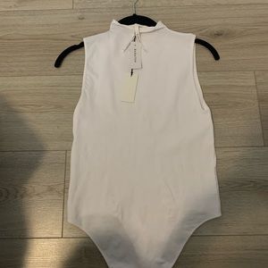 NWT Babaton contour turtleneck bodysuit xs white